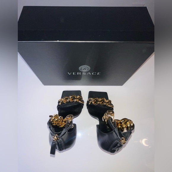 Versace Medusa Chain - 100% Authentic - News - Perfect Condition- 37.5 - DST568P - Picture 9 of 17